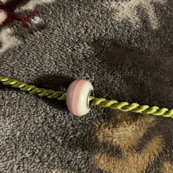 Charms - Picture 2 of 5